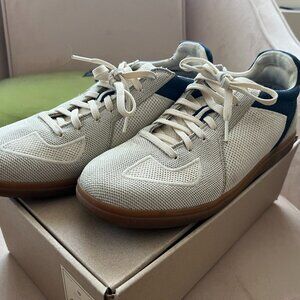 Rothy's Mens sneakers shoes RS01 good condition size 10 used good condition